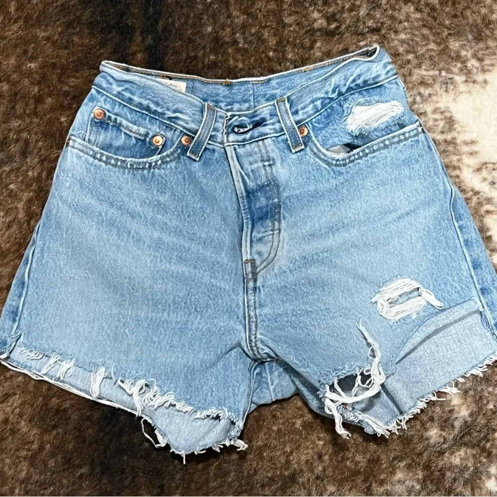 Levi's Light Blue Distressed Jean Shorts - Picture 1 of 3